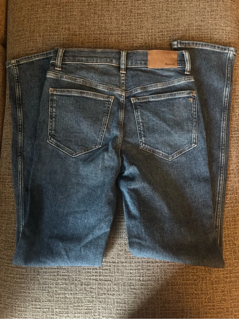 Madewell Mid-Rise Stovepipe Jeans in Deming Wash - Size 25 NWOT